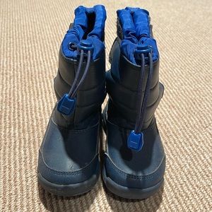 Lands’ End Insulated Boys Boots